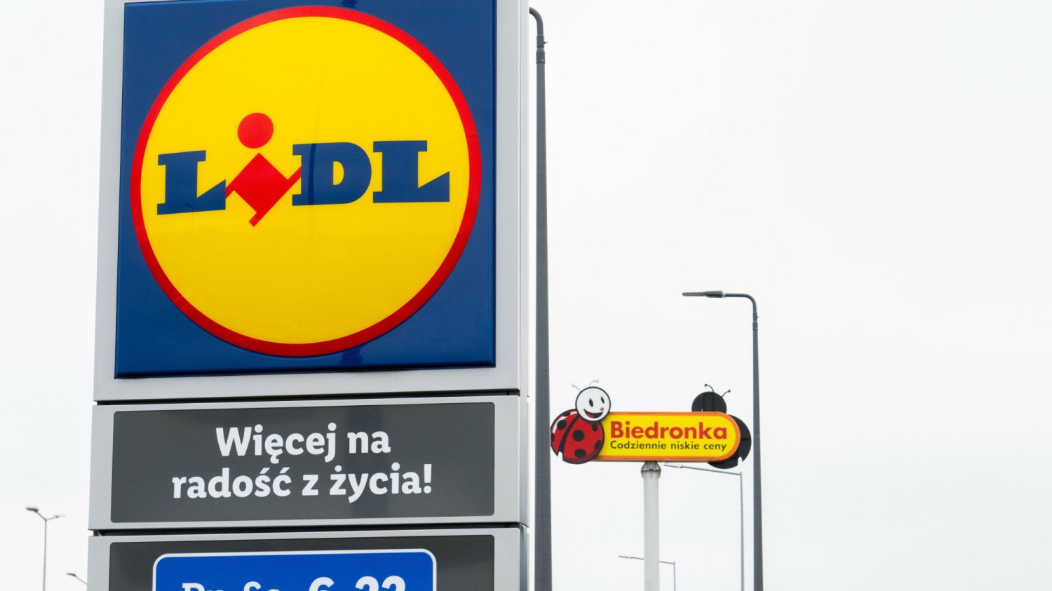 Lidl oferuje produkty żywnościowe w cenach nie zawierających podatku VAT w wysokości 5 procent.