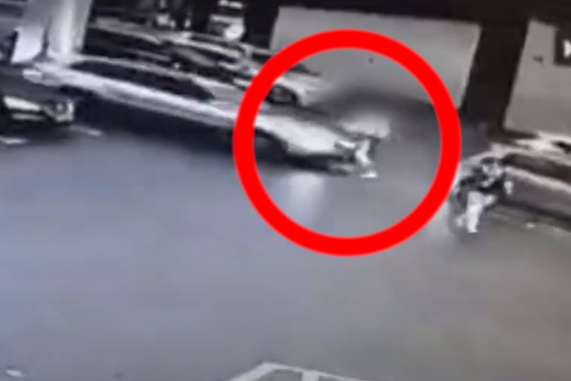 strzelin kierowca film wideo parking potrącenie nastolatka dziecko policja wypadek strzelin kierowca film wideo parking potrącenie nastolatka dziecko policja wypadek