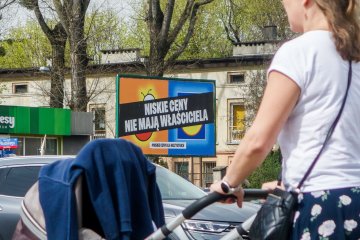Biedronka i Lidl mają konkurenta przez majówką. Delikatesy Centrum chcą zwabić klientów tych sieci do siebie.