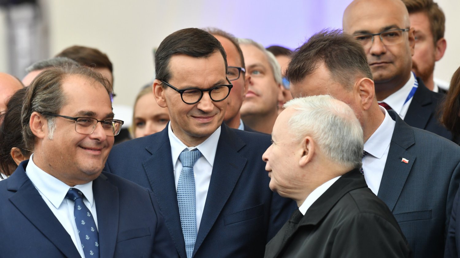 Polska Żegluga Morska zanotowała gigantyczną stratę w ostatnim roku rządów PiS. Na zdjęciu po lewej Marek Gróbarczyk, były sekretarz stanu w Ministerstwie Infrastruktury.