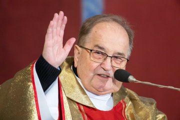 Ile kosztują studia na uczelni ojca Rydzyka? Za ten kierunek trzeba zapłacić fortunę.