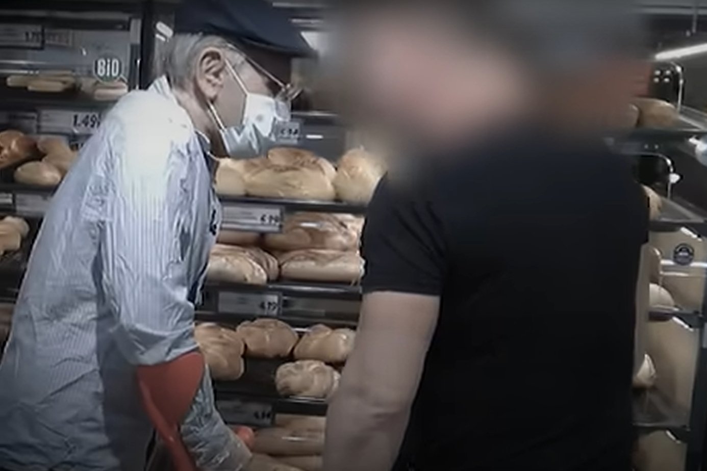 filmik macanie jedzenia w sklepach lukastv viral komentarze