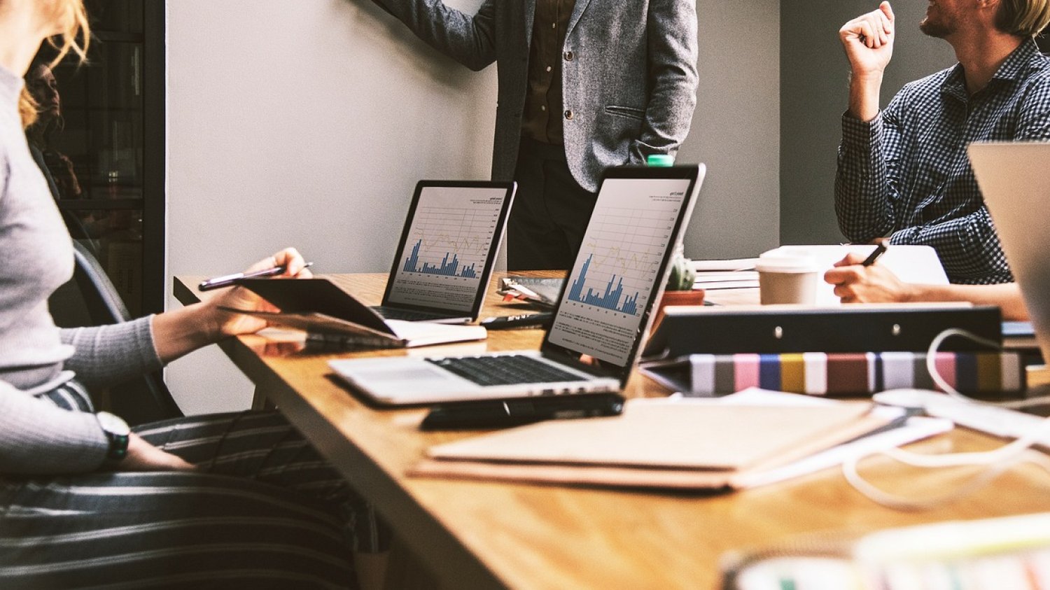 esg zrównoważony rozwój co to jest praca specjaliści zarodki żabka microsoft banki csrd esg zrównoważony rozwój co to jest praca specjaliści zarodki żabka microsoft banki csrd