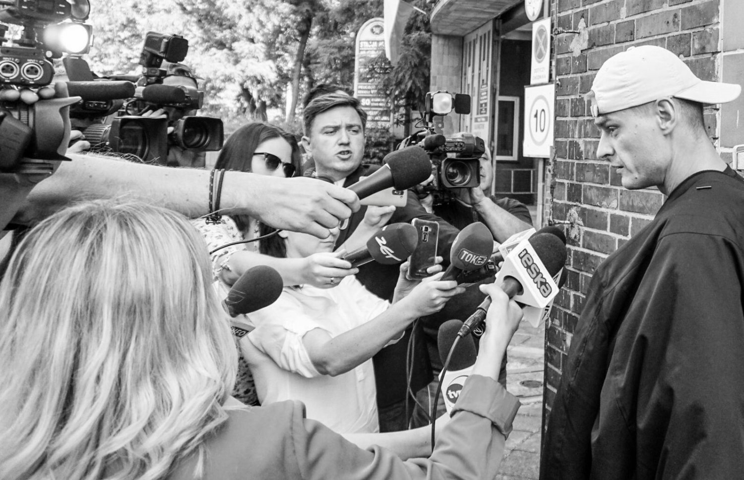 Brat Tomasza Komendy ujawnił jego ostatnią wolę. Znamy datę i miejsce pogrzebu.