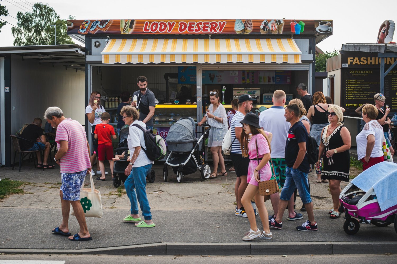 Lodowe paragony grozy. Polacy nie mogą uwierzyć w to, ile kosztuje jedna gałka lodów.