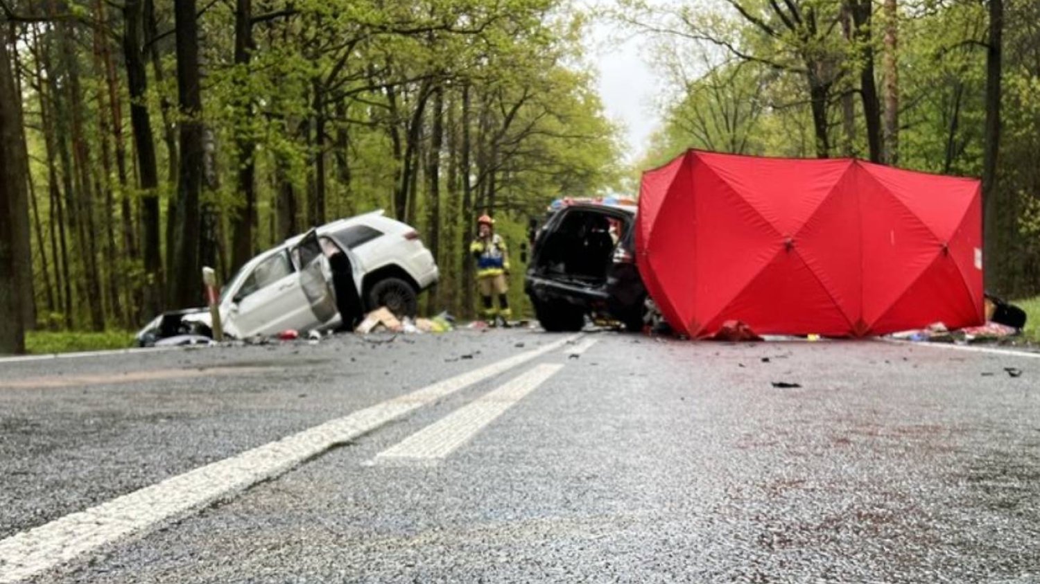 Bargłówka: matka i córka zginęły na drodze śmierci. Dzieci w szpitalu