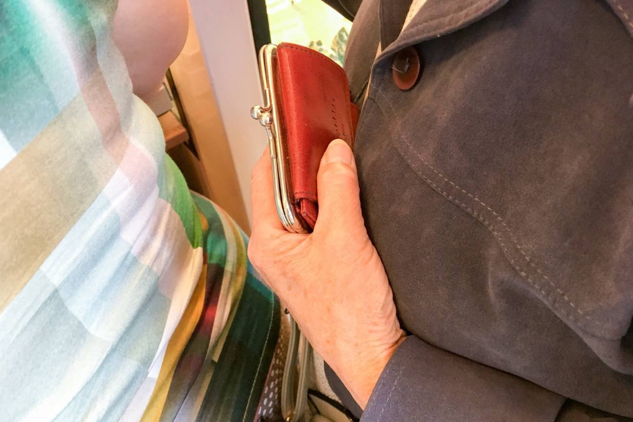 Bydgoszcz: dramat 80-latka. Schował całą emeryturę do portfela