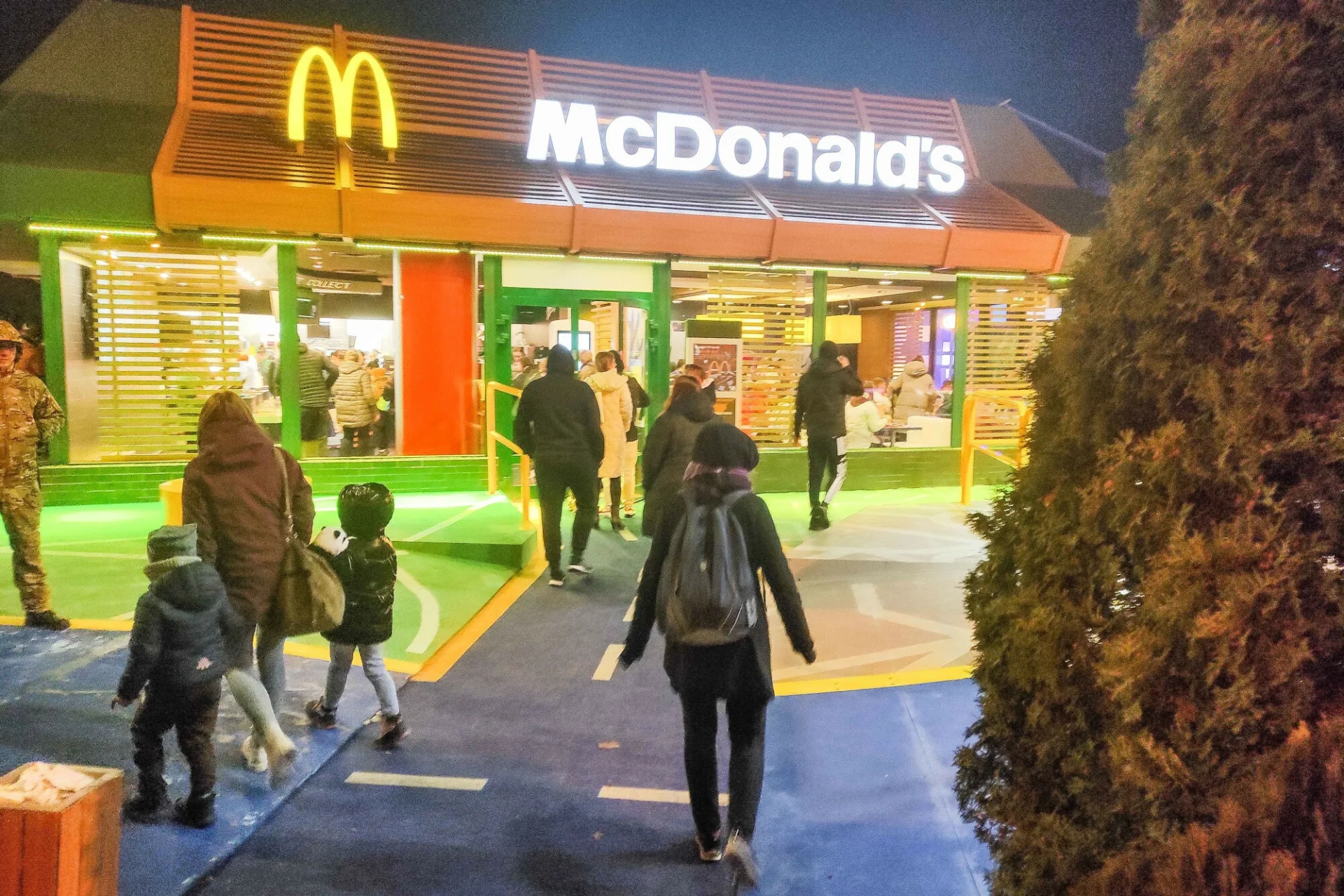 USA. Śmiertelne zatrucie w barze McDonald;s.