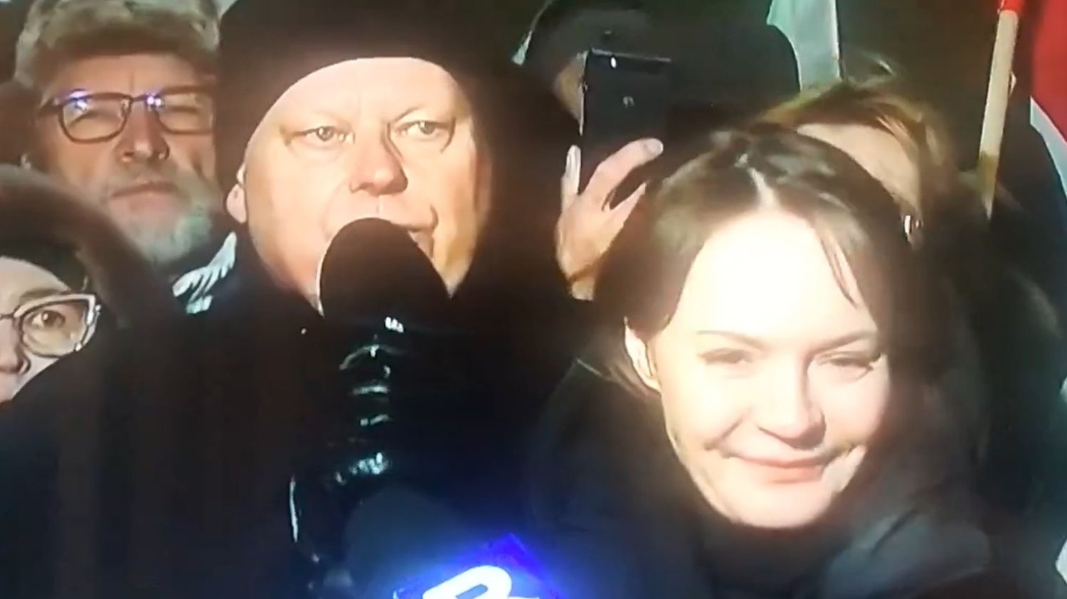 Marek Suski instruował Barbarę Kamińską, co ma mówić podczas wejścia na żywo w TV Republika.