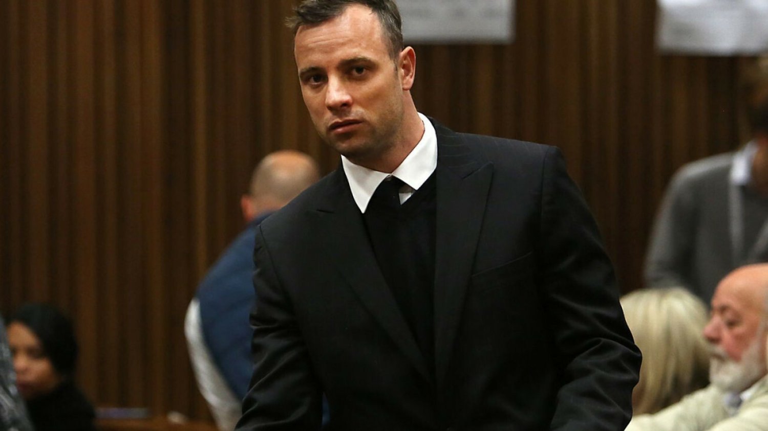 Oscar Pistorius zabił swoją dziewczynę. Teraz będzie sprzątał w kościele