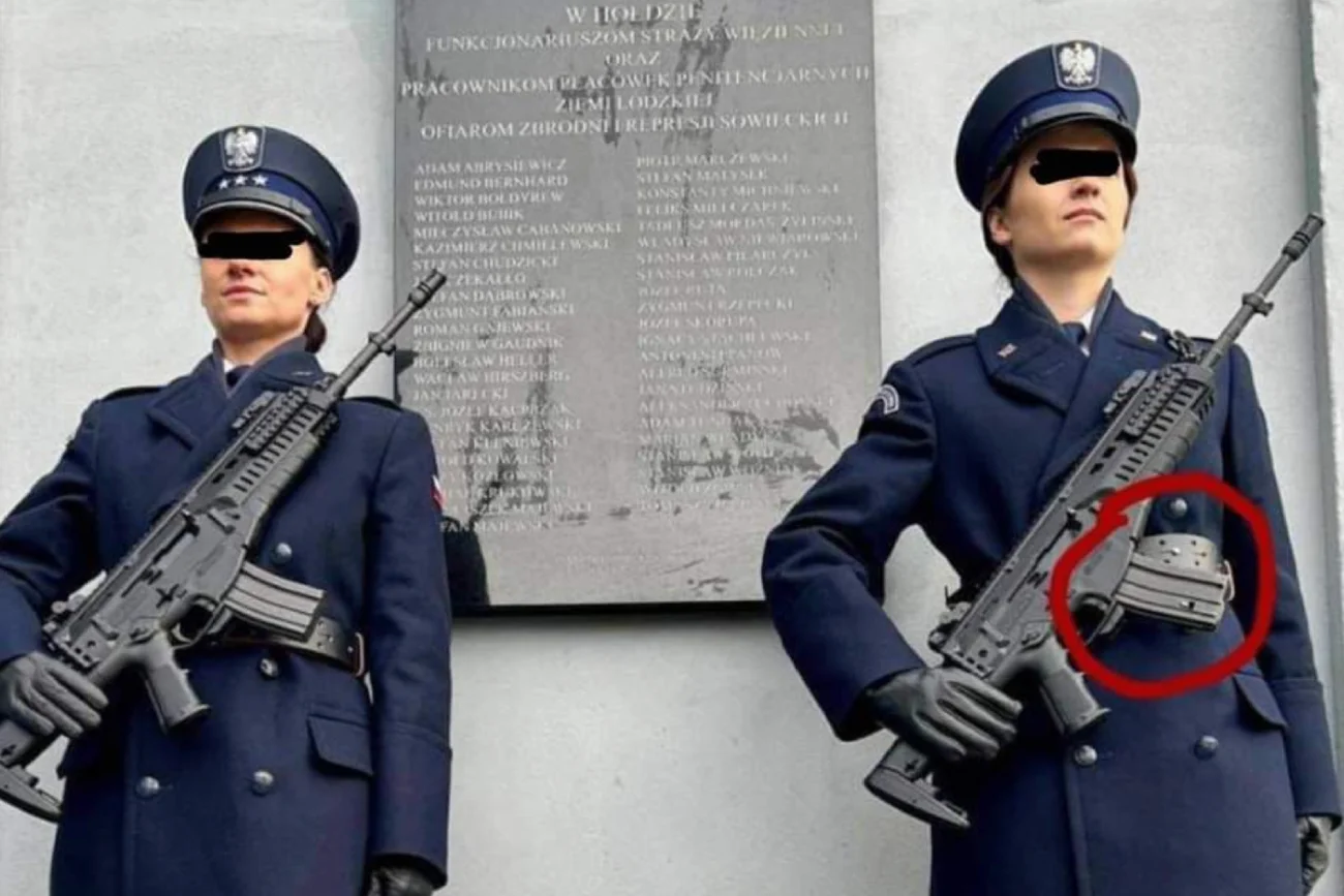 Strażniczka więzienna źle założyła magazynek broni. Ludzie drwią ze zdjęć