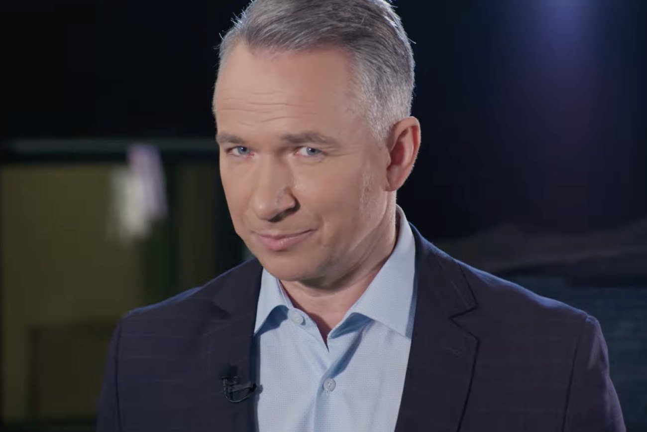 Rafał Patyra zniknął z TVP. Wymownie przywitał się z widzami TV Republika