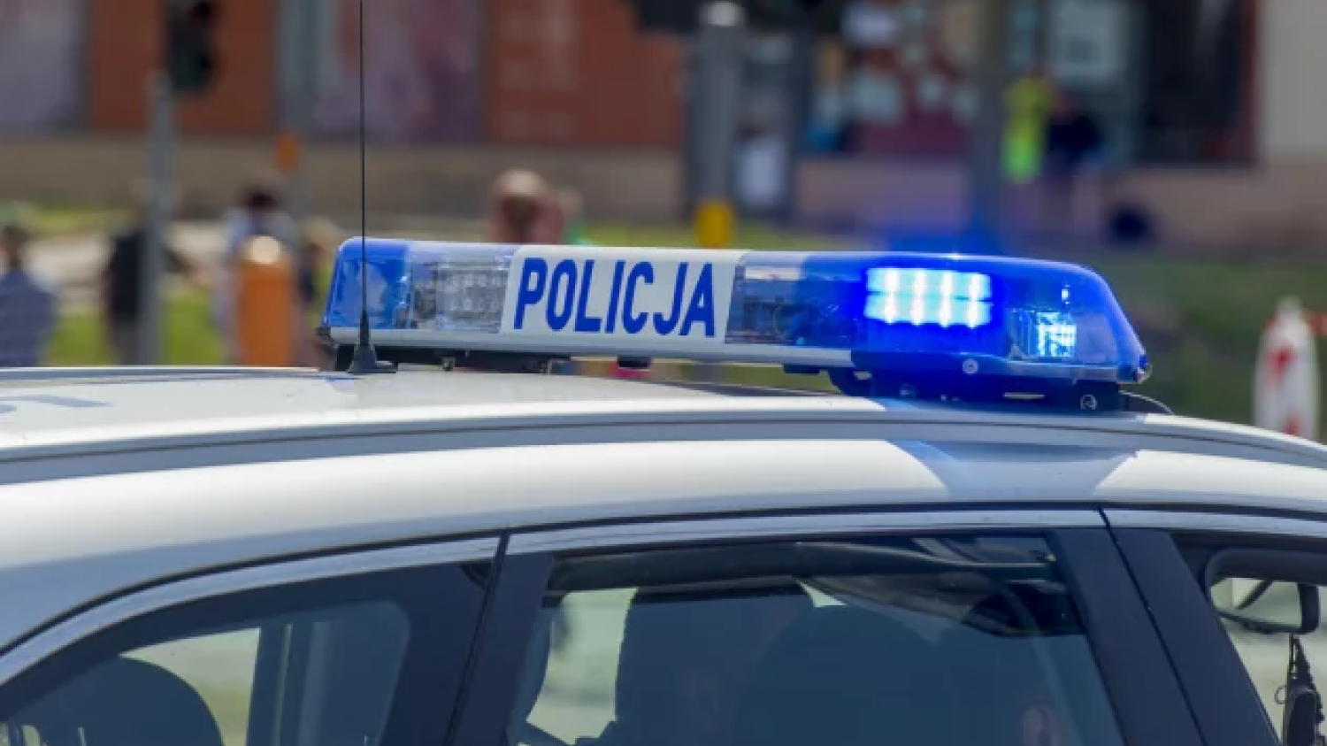 Dramat w Krakowie. Mężczyzna z siekierą wtargnął do biurowca.
