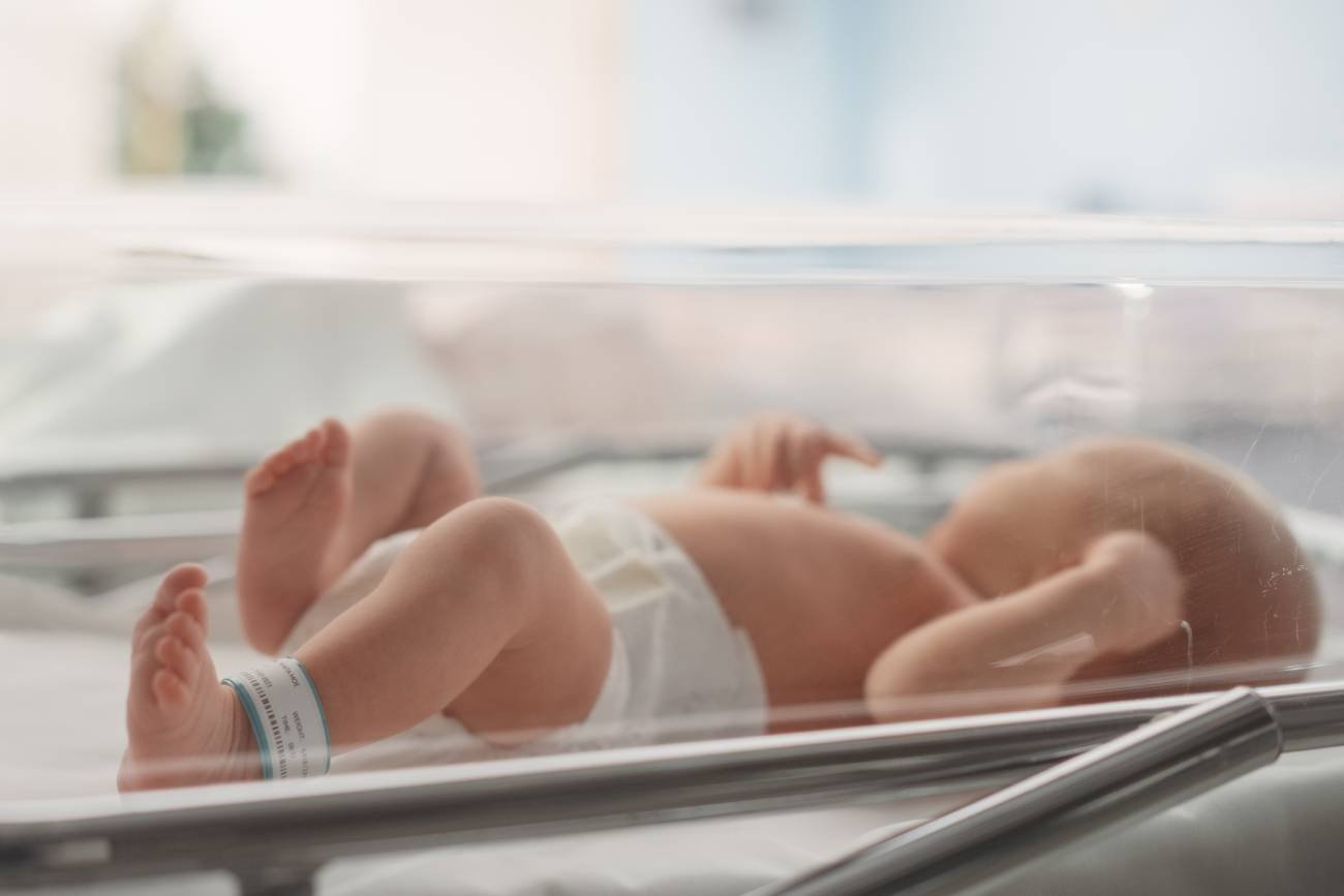 13-latka z Sochaczewa urodziła dziecko. Wiadomo co dalej z noworodkiem