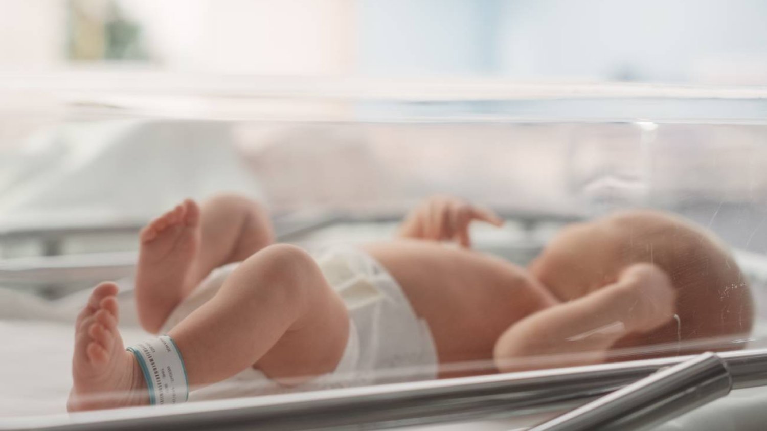 13-latka z Sochaczewa urodziła dziecko. Wiadomo co dalej z noworodkiem
