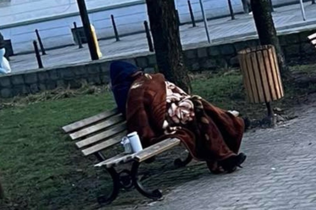 pani z ławki gliwice zrzutka oszustwa kobieta historia dzisiaj w gliwicach zbiórka pani z ławki gliwice zrzutka oszustwa kobieta historia dzisiaj w gliwicach zbiórka