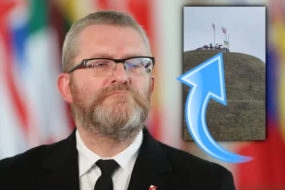 Grzegorz Braun flaga Ukrainy filmik wideo Kopiec Kościuszki Kraków czy złamał prawo