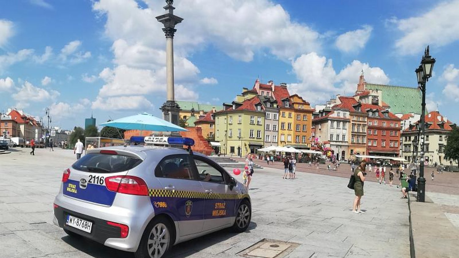 agresywny 8-latek straż miejska warszawa pogotowie