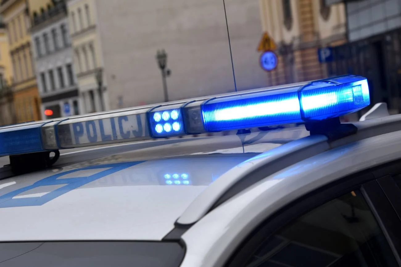 Radomsko – ciało 11-latki znaleziono w mieszkaniu. Śledztwo prokuratury