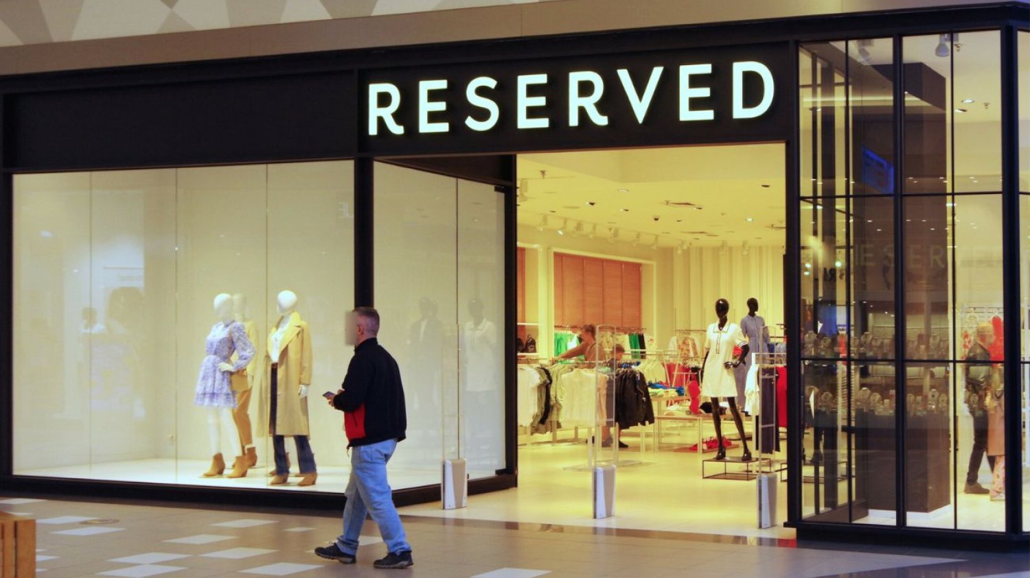 Hit w Reserved. Perełka na lato do kupienia za mniej niż 100 zł