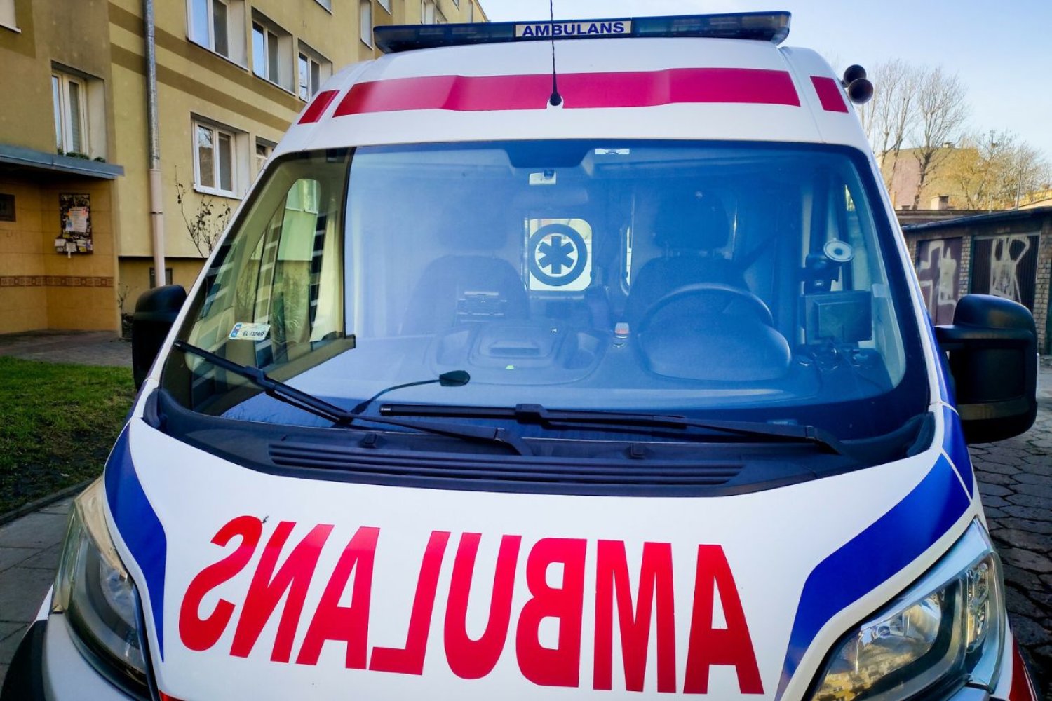 Gliwice: 4-latek maltretowany przez dziewczynę matki. Biła kablem