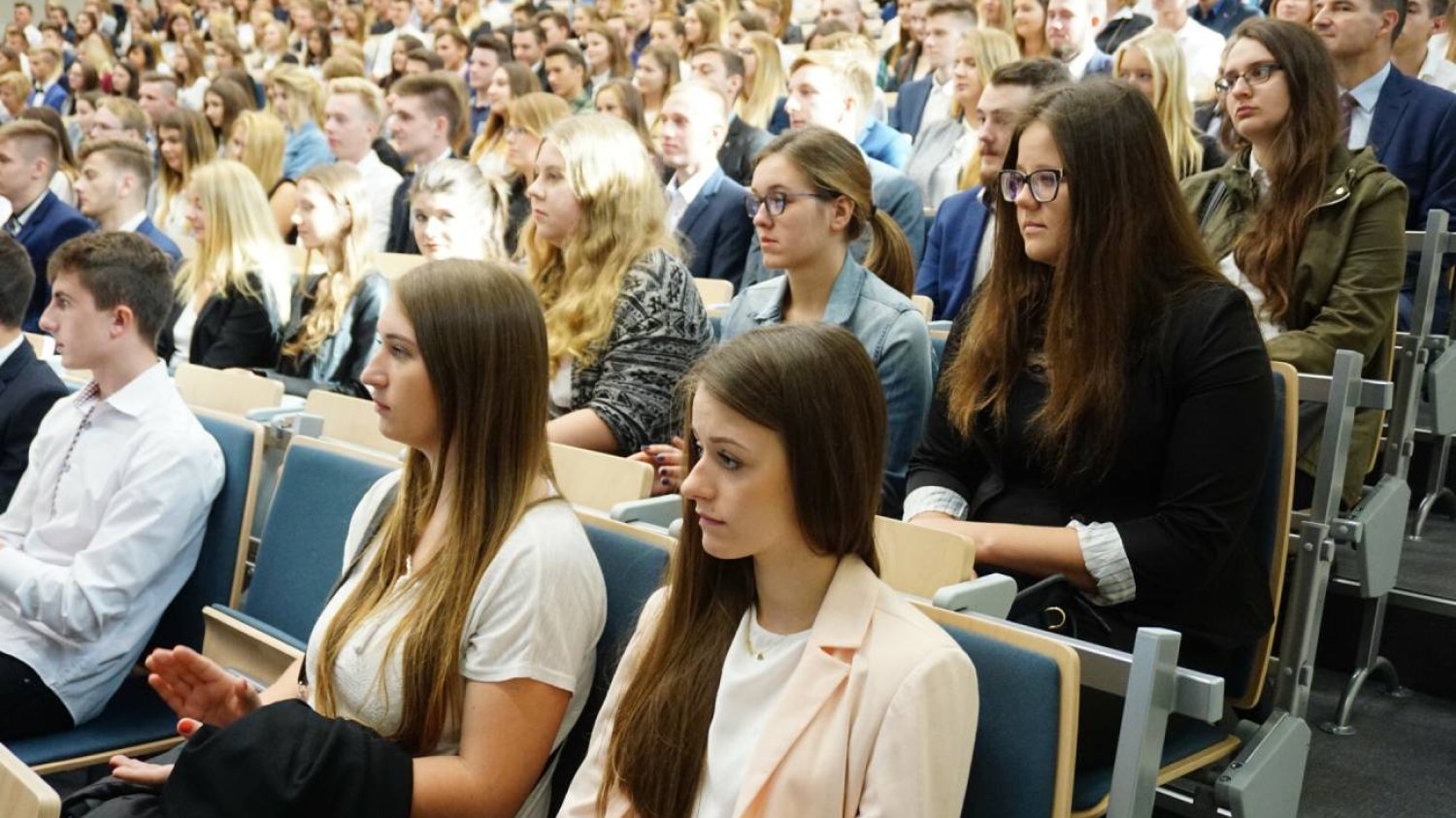 Rektor UW uznał, że im więcej osób studiuje, tym lepiej. Zgadzam się z nim