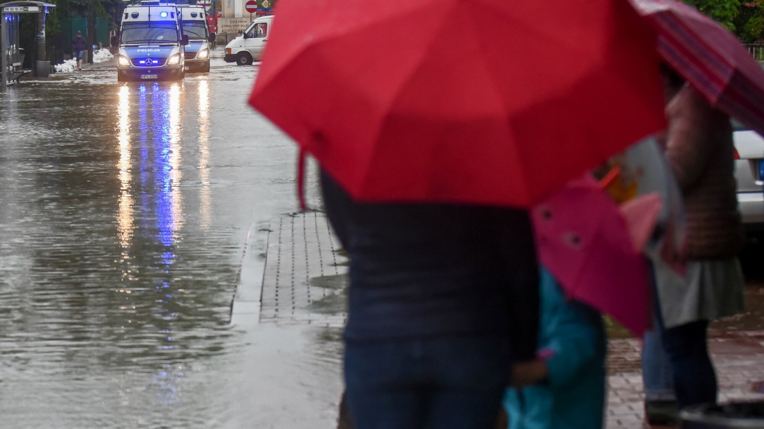 Synoptycy alarmują, że tak wysokiego stanu rzek nie było od 14 lat.