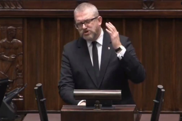Grzegorz Braun stwierdził w Sejmie, że uchodźcy z Ukrainy roznoszą choroby weneryczne.