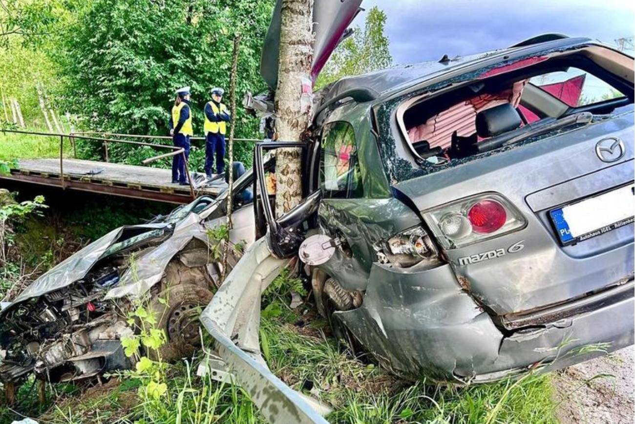 Wara: tragiczny wypadek 16-latka i 18-latka. Auto przełamało się na pół
