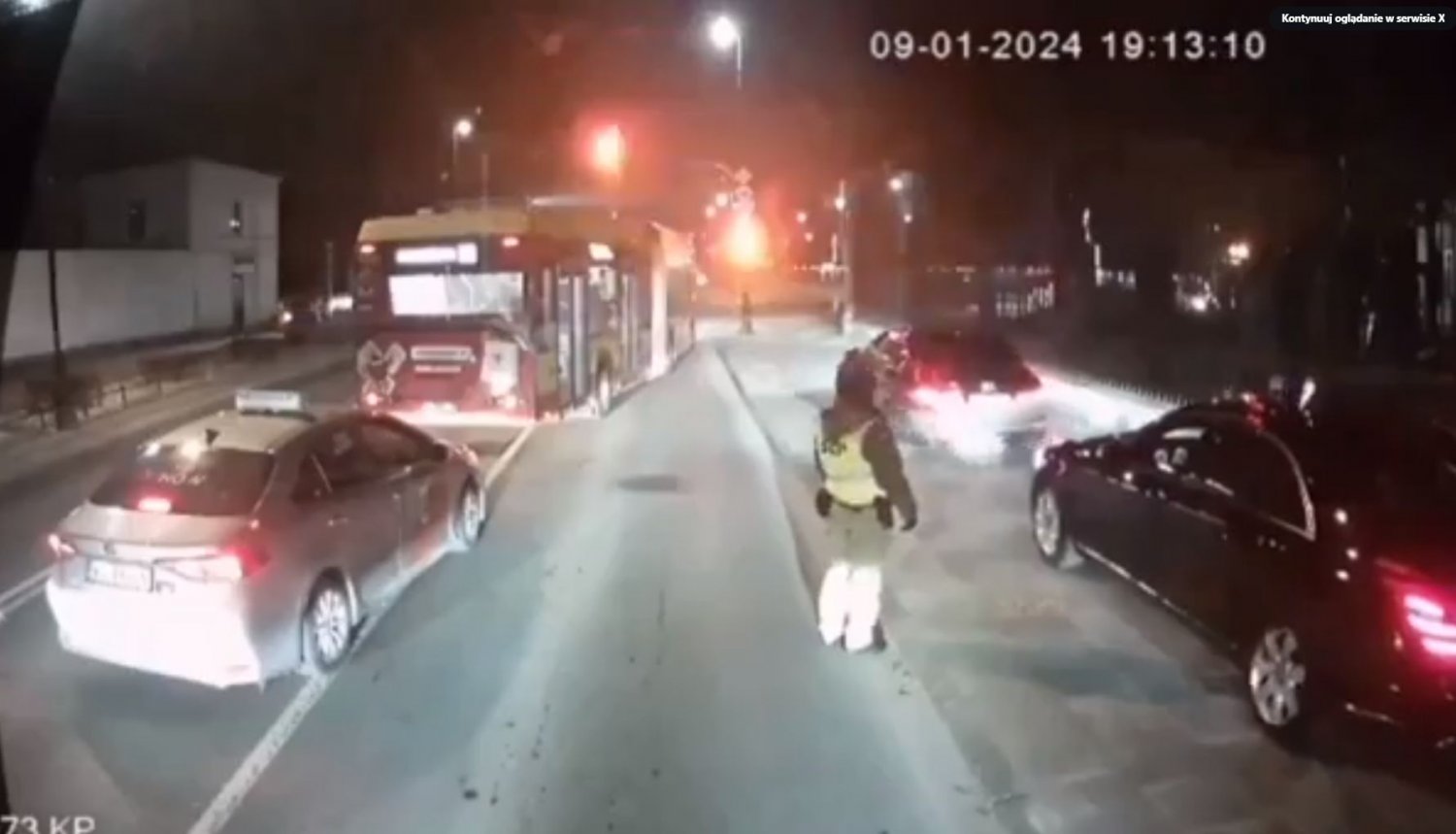 Czy możemy mówić o spisku autobusowym w związku z wyjazdem kolumny Andrzeja Dudy do Pałacu Prezydenckiego?