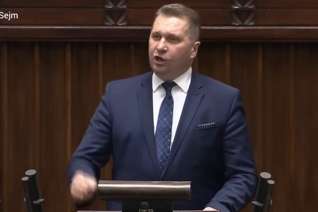 Przemysław Czarnek stracił młodo rodziców. Polityka PiS wychował ksiądz