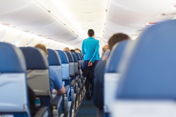Stewardessa w Reggio Calabria zmarła nagle na oczach pasażerów.