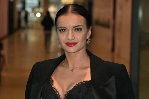 Natalia Janoszek wyznała, jak potraktował ją ojciec.