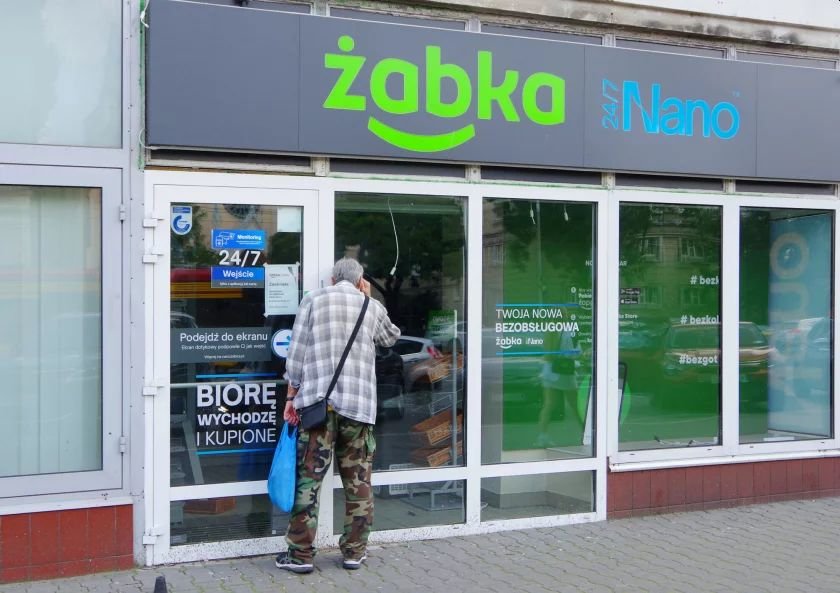 Żabka poszukuje kurierów do sieci Żabka Jush.