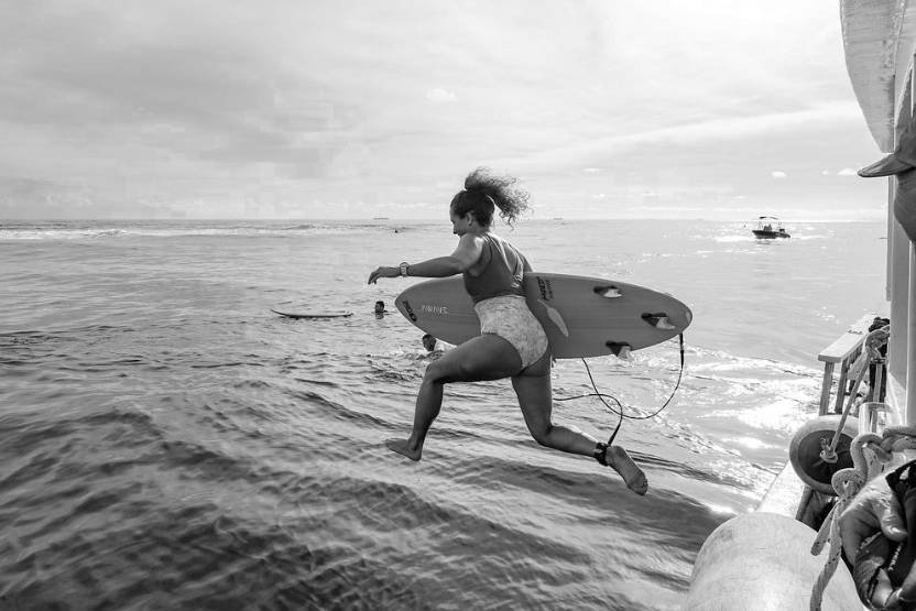 Młoda surferka śmiertelnie ranna. Zaatakował ją miecznik