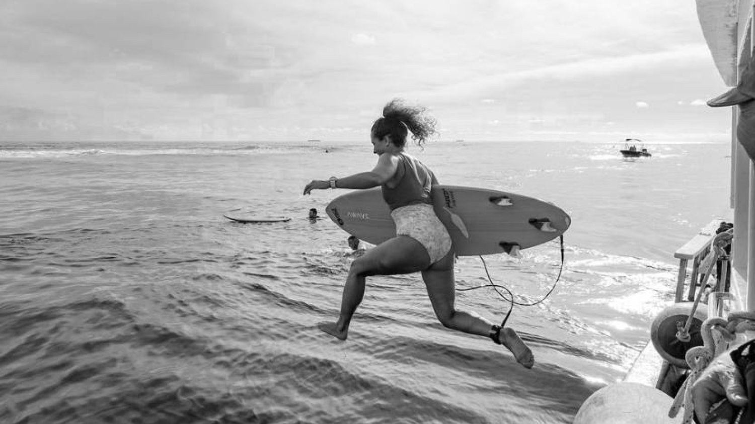 Młoda surferka śmiertelnie ranna. Zaatakował ją miecznik