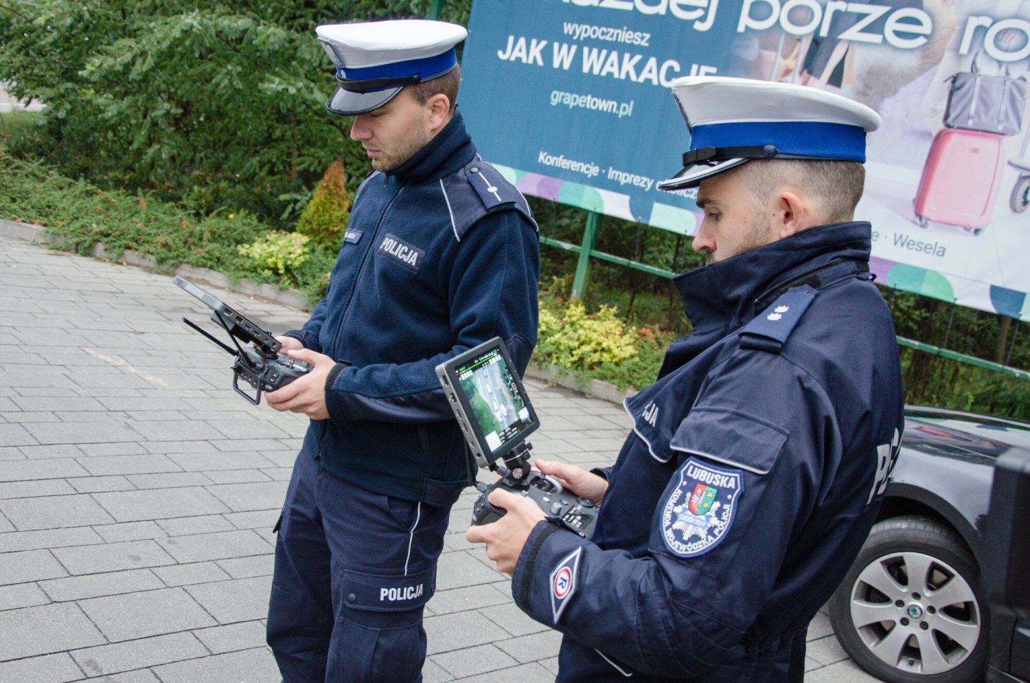 Na nowy zielony znak drogowy D-54 powinni uważać kierowcy. Co on oznacza?