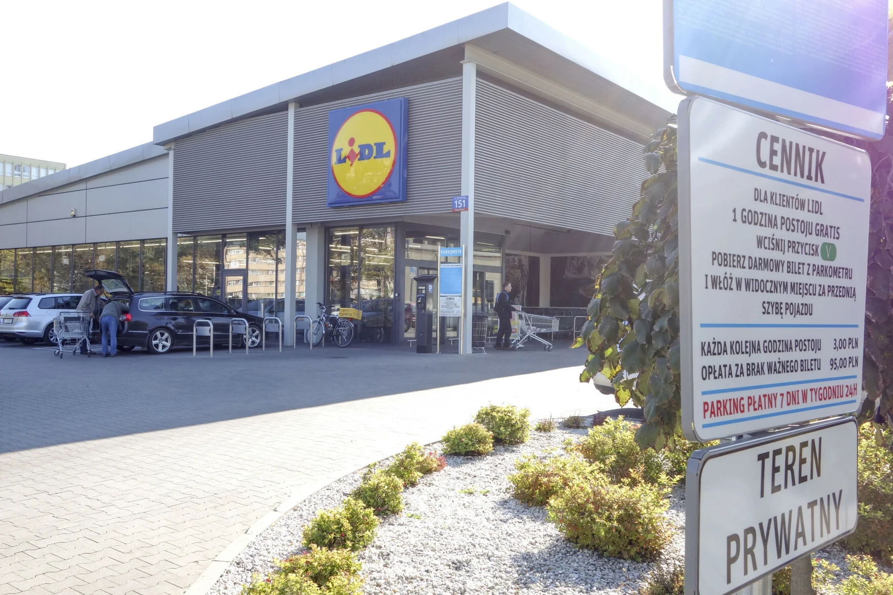 mandat parking sklep biedronka lidl bilet opłata dodatkowa reklamacja co robić paragon