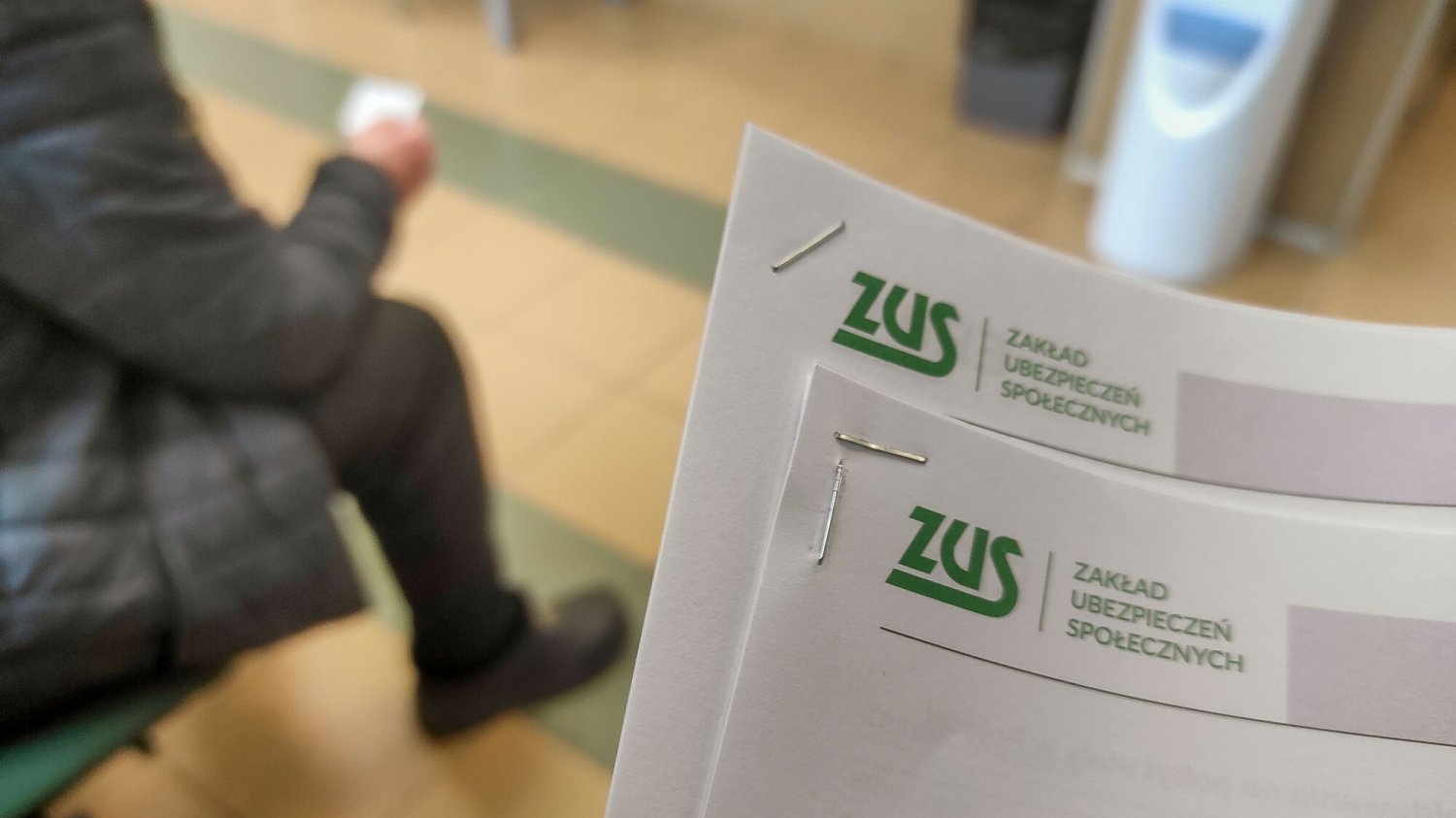 ZUS podał, o ile wzrosną w 2024 emerytury, renty i inne świadczenia.