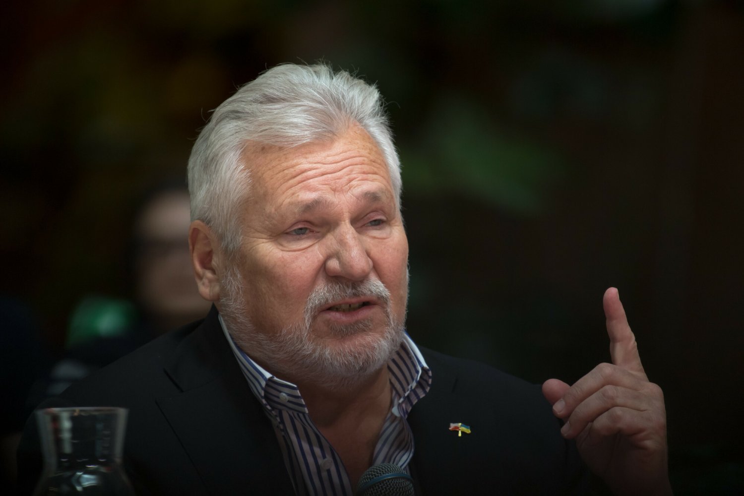 Aleksander Kwaśniewski ostrzega Polaków.