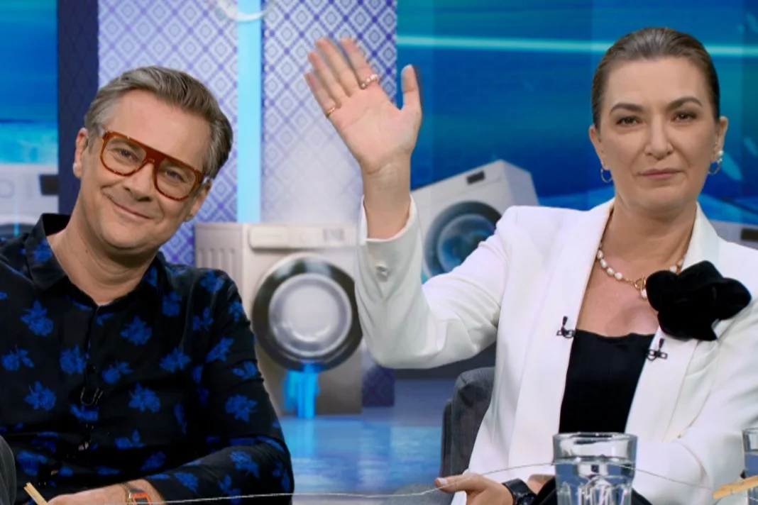 Katarzyna Kasia Grzegorz Markowski Szkło kontaktowe tvn24 tvp info nowy program
