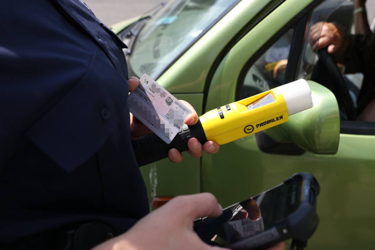 Belgia: jechał autem na promilach. Ma zespół autobrowaru i uniknie kary