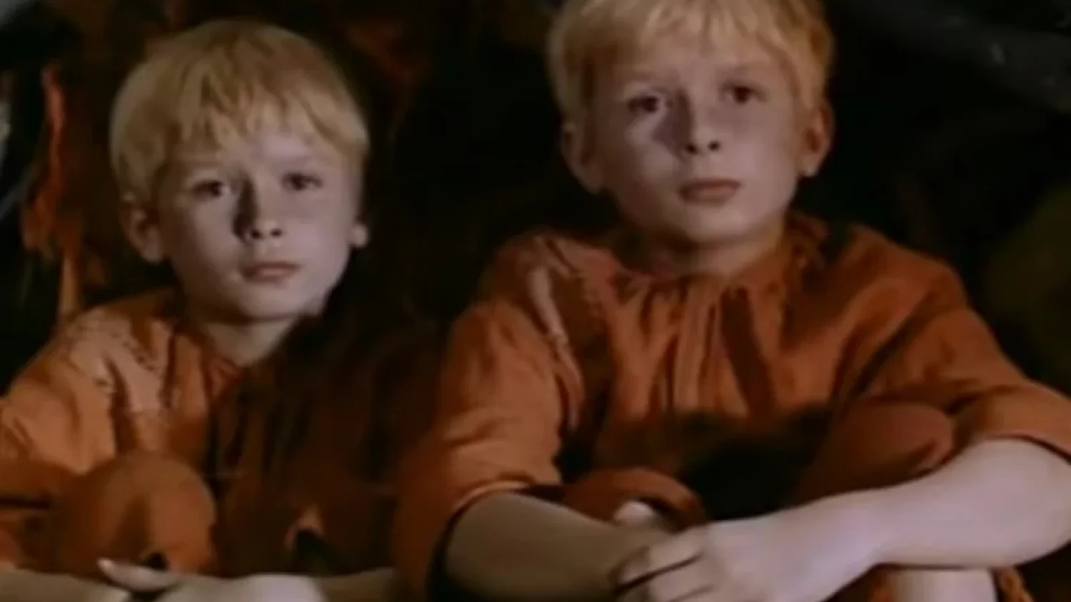Bracia Kaczyńscy Lech Jarosław Historia film O dwóch takich, co ukradli księżyc wspomnienia Marek Kondrat