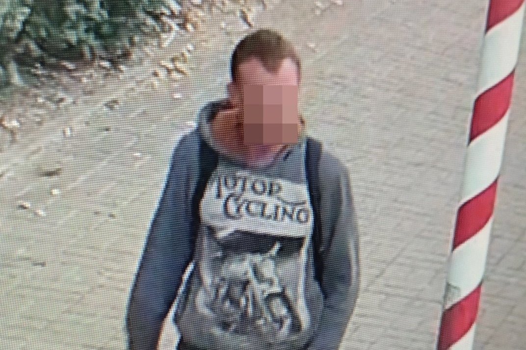 To prawdopodobnie sprawca napaści na 8-latkę. Mieszkańcy Nowego Dworu we Wrocławiu boją się o swoje dzieci