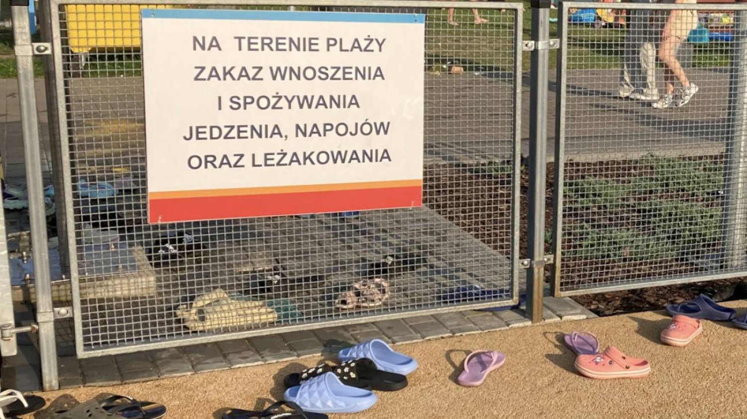 Warszawa park Moczydło – złodzieje kradną konkretną rzecz